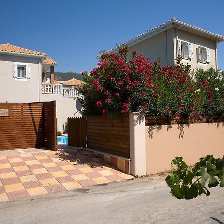 Le Torri Villas By Nidri Holiday Villas Eksteriør bilde