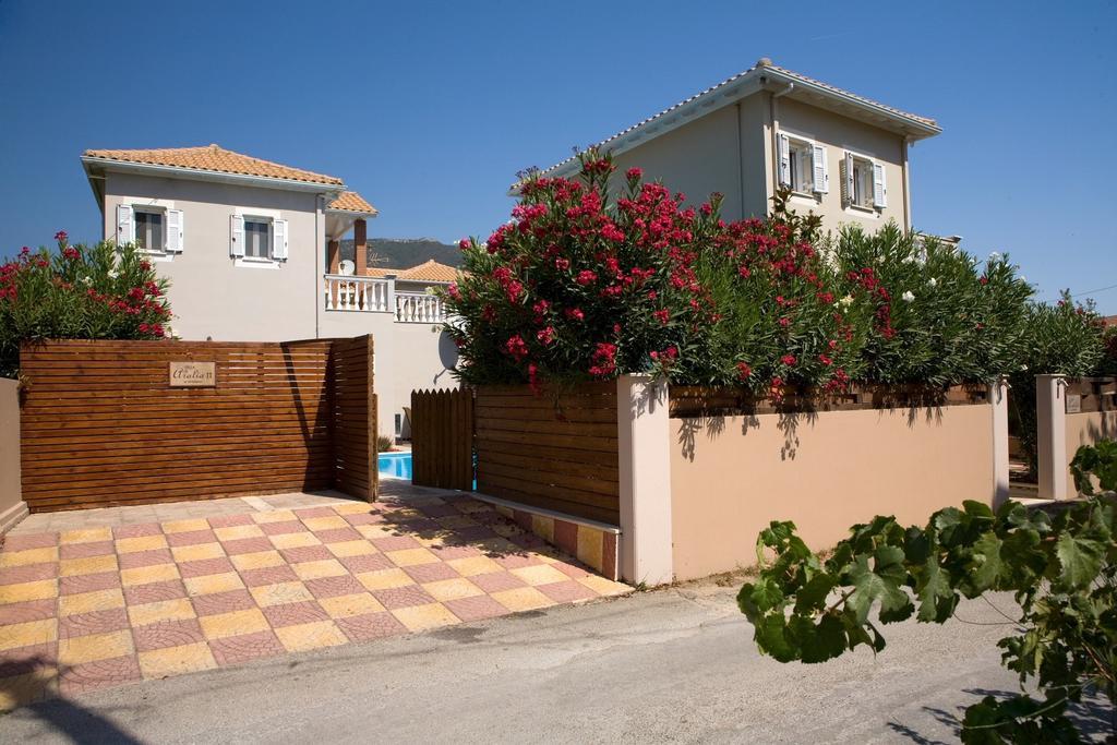 Le Torri Villas By Nidri Holiday Villas Eksteriør bilde